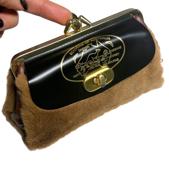 Vintage 1970s–80s Australian Kangaroo Fur & Leather Coin Purse – Lispeer Trading - Picture 6 of 14